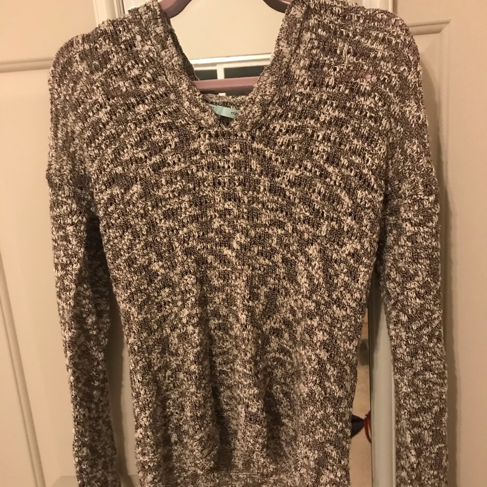 Maurices hooded v neck sweater